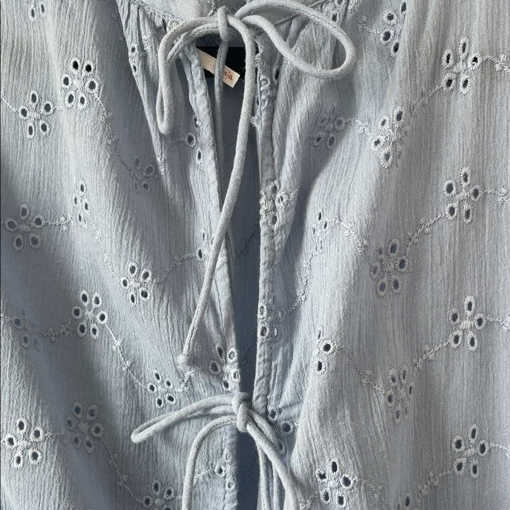 Free People Light Blue Eyelet Blouse Size S/P - Picture 6 of 7